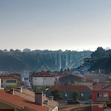 Estudio Monte Da Luz 빌라노바데가이아