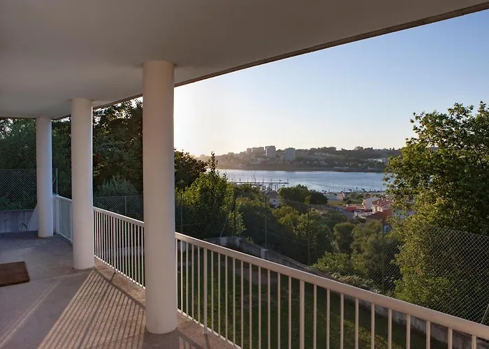 Апартаменты Estudio Monte Da Luz