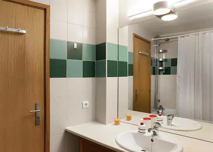 Апартаменты Estudio Monte Da Luz *